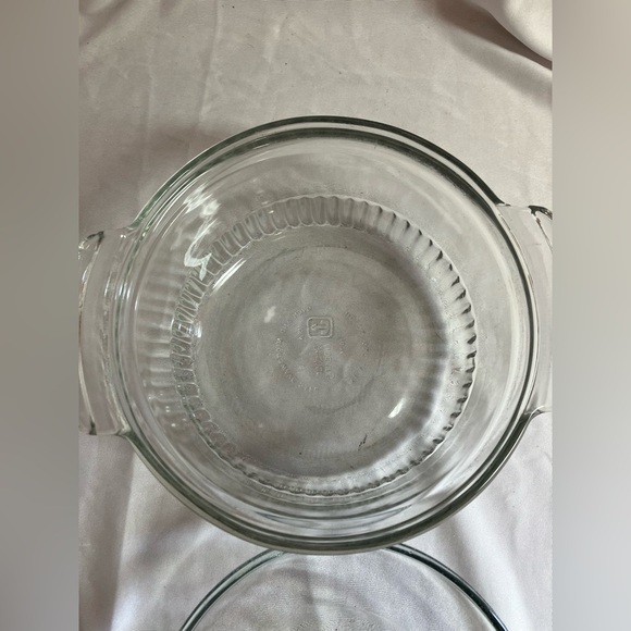 Anchor Hocking Clear Glass Baking Dish with Lid - Picture 5 of 9